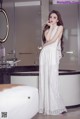 TouTiao 2017-09-22: Model Wa Ya (瓦娅) (20 pictures) P5 No.22c778 Image No. 31