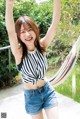 Yuka Nishizawa 西澤由夏, Young Jump 2022 No.43 (ヤングジャンプ 2022年43号) P14 No.81a7f7 Image No. 3